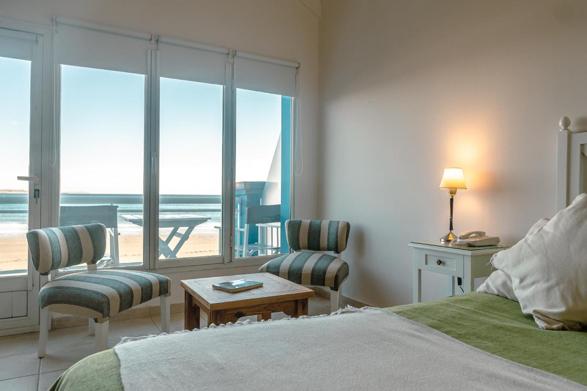Rayentray Las Restingas Hotel De Mar Puerto Piramides Bagian luar foto